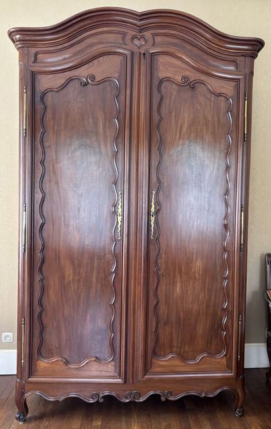 NANTAISE wedding chest in solid carved mahogany,...