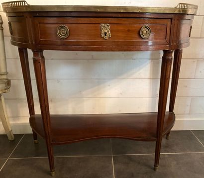 PAIR OF HALF-LUNE CONSOLES in veneered wood,...
