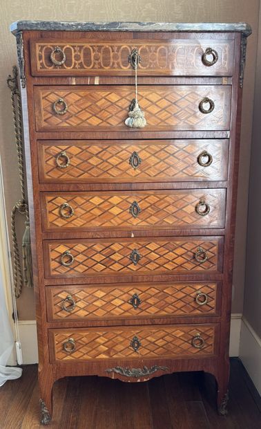 Wood veneer SEMAINIER with inlaid decoration,...
