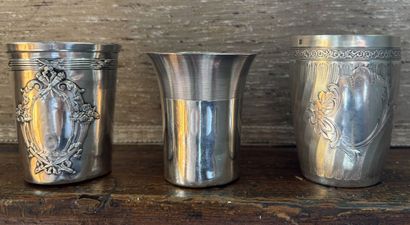 SET OF THREE TIMBALES in silver 925 thousandths...