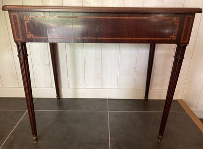 LITTLE TABLE in veneered wood with inlaid...