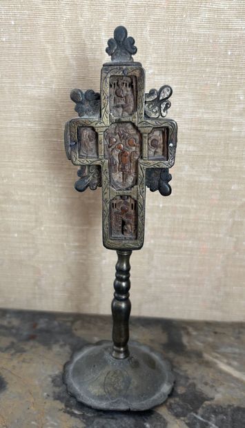 ORHTODOX CROSS in carved wood, mounted in...