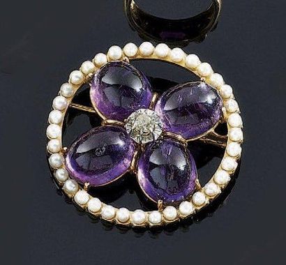 BROCHE 