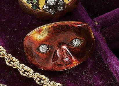 BROCHE 