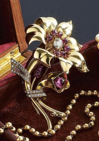 BROCHE 