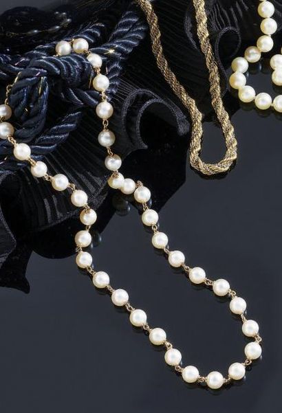 COLLIER articulé en or jaune 18 k, orné de...