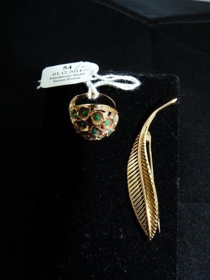 LOT en or jaune 18 k comprenant: une bague...