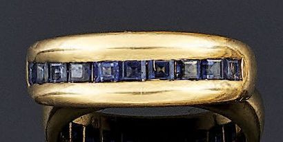 BAGUE jonc en or jaune 750 millièmes 18K...