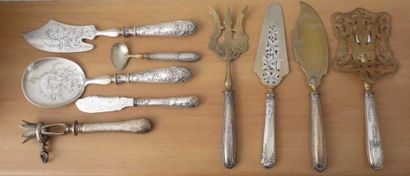ENSEMBLE de pièces de service en argent fourré...
