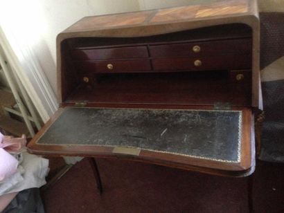 BUREAU de pente de style en bois de plac...