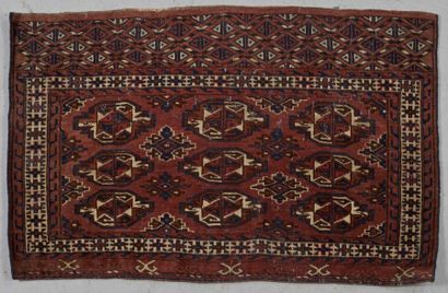 TAPIS BOUKKARA de selle à décor de carrelages...