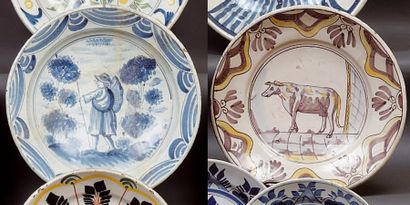 DESVRES
Deux plats ronds, l'un décoré en...