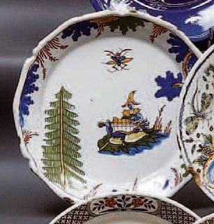 MOULINS
Assiette à bord contourné décorée...