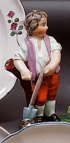 LES ISLETTES
Statuette représentant un «jardinier»...