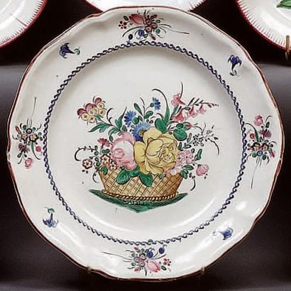 LES ISLETTES
Période de DUPRE Plat rond à...