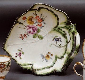 MEISSEN
Présentoir en forme de feuille, les...