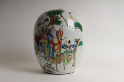 CHINE - XXème siècle
Pot à gingembre à décor...