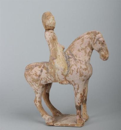 CHINE - Epoque TANG (618-907)
Statuette de...