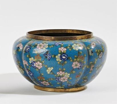 CHINE - XIXe siècle
Cache-pot polylobé en...
