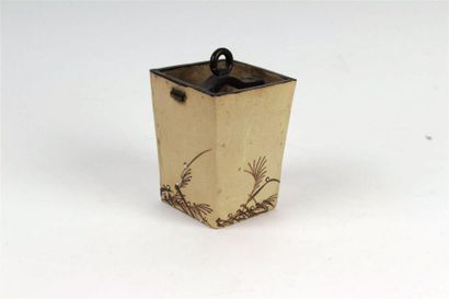 JAPON - Epoque MEIJI (1868 - 1912)
Pot à...