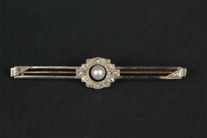 BROCHE barrette en or 750°/oo de deux tons...