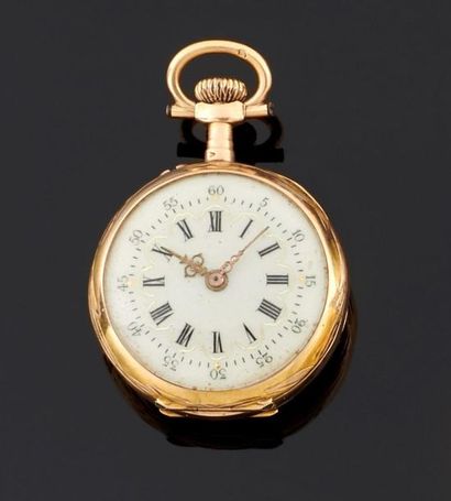 MONTRE de col en or jaune 750°/oo le fond...