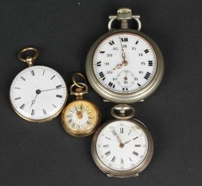 LOT de quatre montres de poche ou de col...