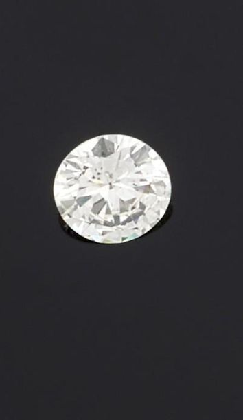 DIAMANT rond de taille brillant sur papier...