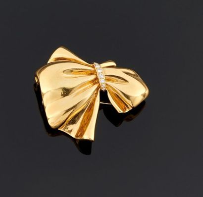 VAN CLEEF & ARPELS
Clip de revers 