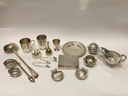 LOT en argent 800, 925 et 950°/oo comprenant...