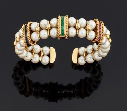 BRACELET rigide ouvert en or jaune 750°/oo...
