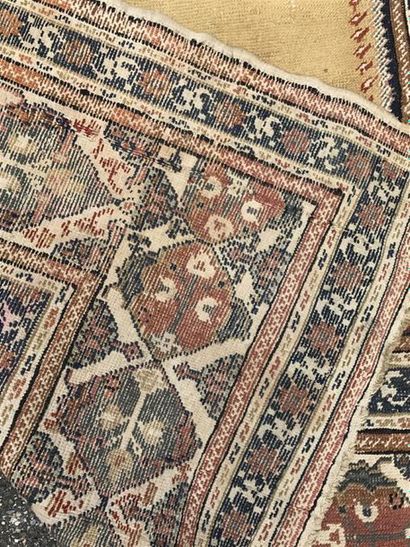 TURQUIE Yordes
Tapis de prière à mihrab,...