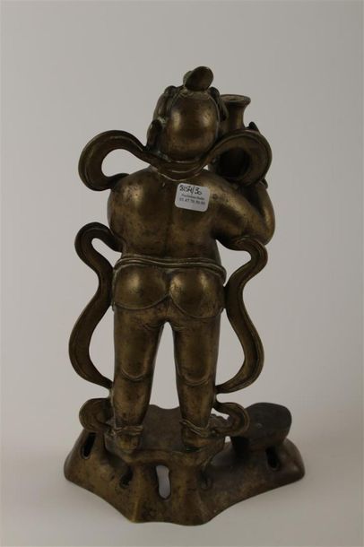 CHINE, XIXe siècle 
Bouddha en bronze à patine...