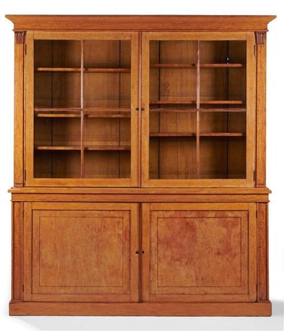 BIBLIOTHEQUE en citronnier ouvrant à deux...