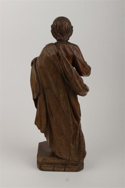 SUJET en bois naturel sculpté figurant le...