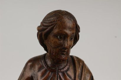 SUJET en bois naturel sculpté figurant le...