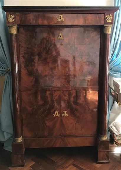 SECRETAIRE à colonnes détachées en acajou...
