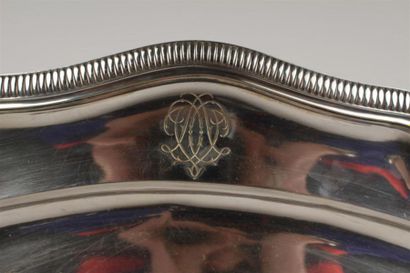 PLAT ovale en argent 925/000, modèle à bordure...