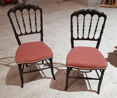 DEUX CHAISES à dossier barette. 
Epoque Napoléon...
