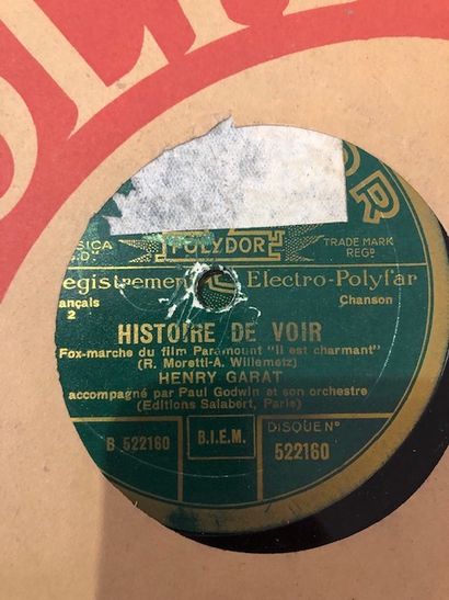 Lot de 20 disques 78 tours dans leurs pochettes...