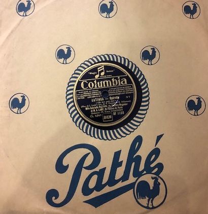 Lot de 20 disques 78 tours dans leurs pochettes...
