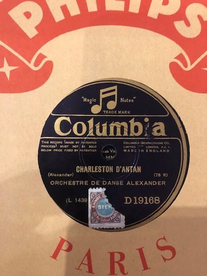 Lot de 20 disques 78 tours dans leurs pochettes...
