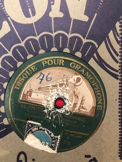 Lot de 20 disques 78 tours dans leurs pochettes...
