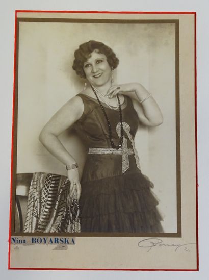 PHOTOGRAPHIE. Nina BOYARSKA au théâtre russe...