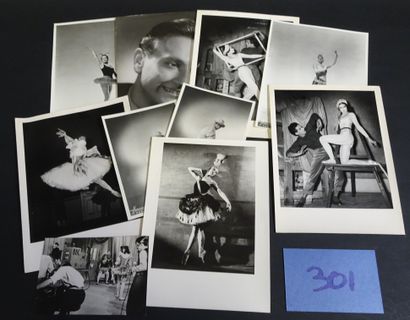 BALLETS DES CHAMPS ELYSÉES. Ensemble de 45...