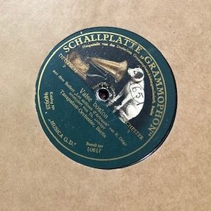 Disques 78 tours. Album de 12 disques 