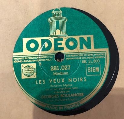 Lot de 20 disques 78 tours dans leurs pochettes...