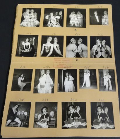 BALLETS DES CHAMPS ELYSÉES. Ensemble de 313...