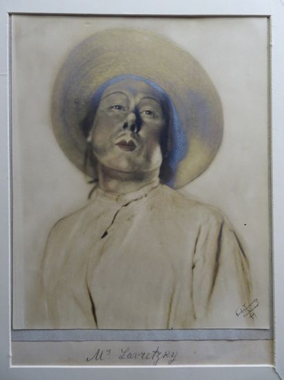 PHOTOGRAPHIE. Mr Lavretzky au théâtre russe...