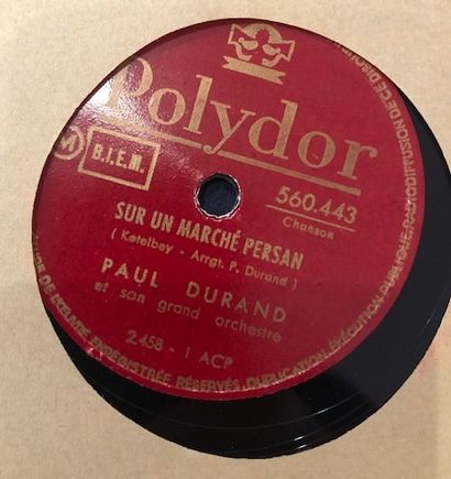 Lot de 20 disques 78 tours dans leurs pochettes...